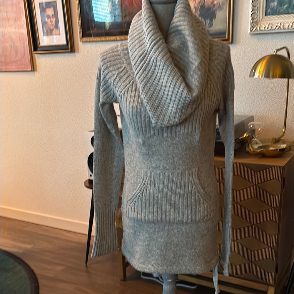 Anthro Sleeping on Snow Cozy Gray Knit Sweater Tunic
